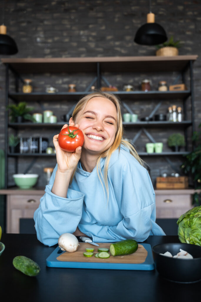 beautiful young girl posing in the kitchen